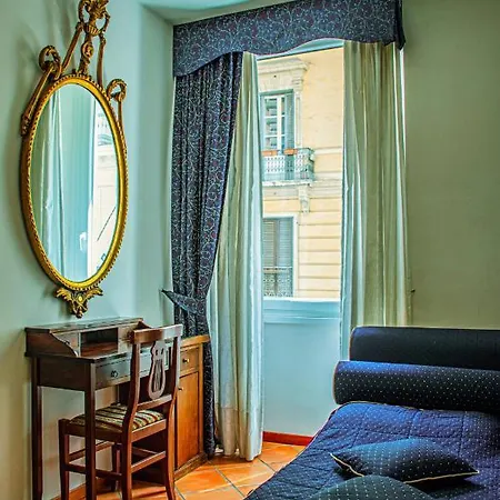 호텔 카노바 로마