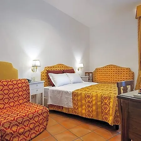 Canova Hotel Rome