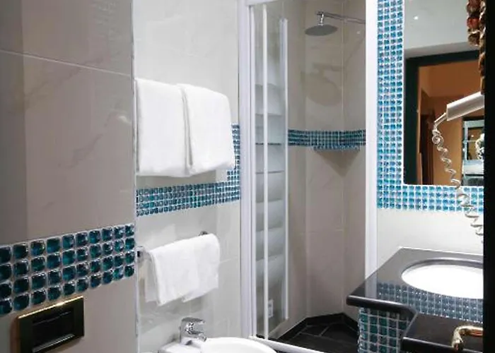 Отель Canova Рим