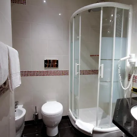 ホテル カノーヴァ 3*